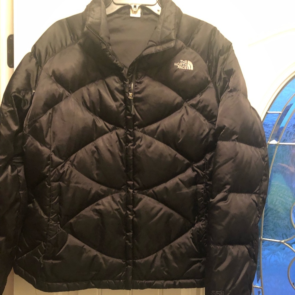 The North Face woman’s puffy Coat